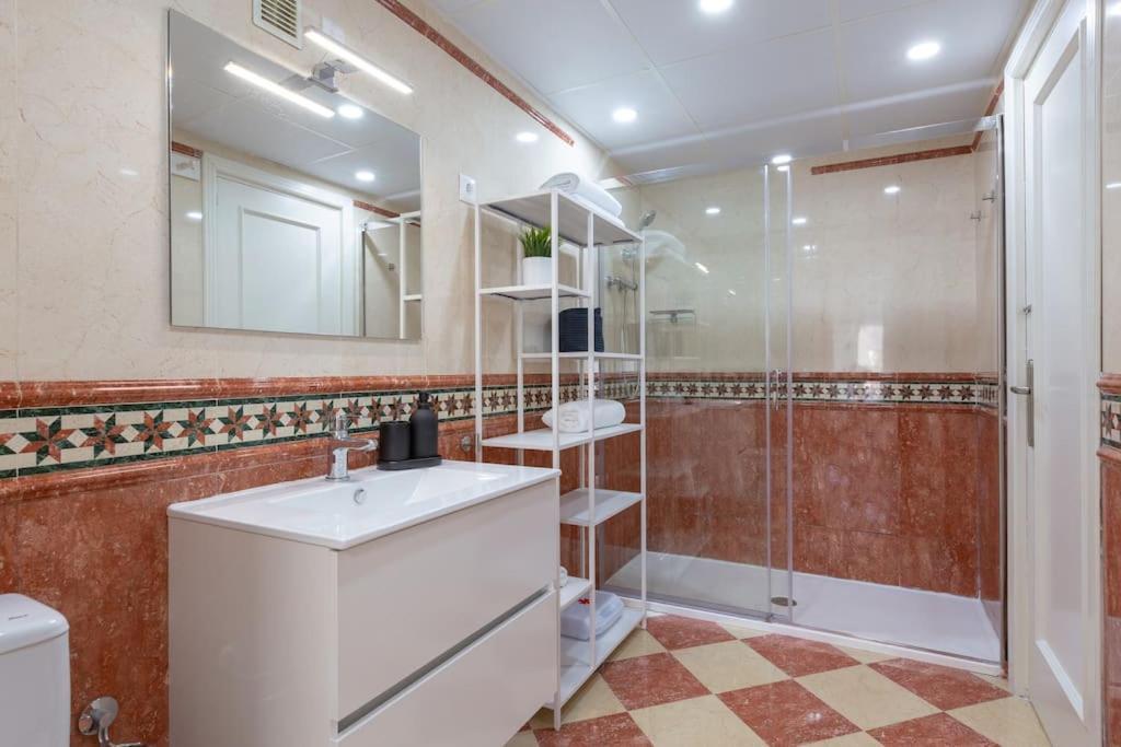 Eden Costa Lago Primera Linea De Mar Torremolinos Dış mekan fotoğraf